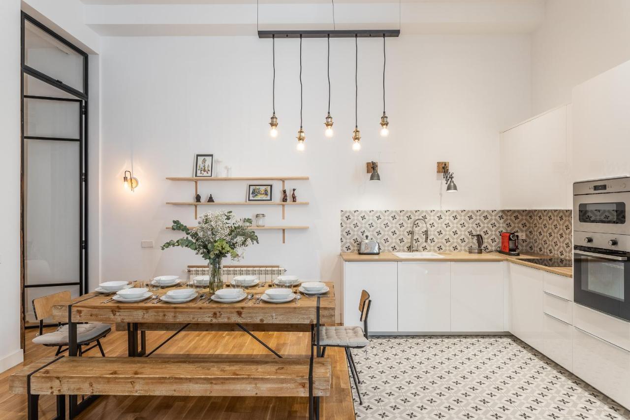 Waou Sol V - Alquiler De Corta Duracion Apartment Madrid Luaran gambar
