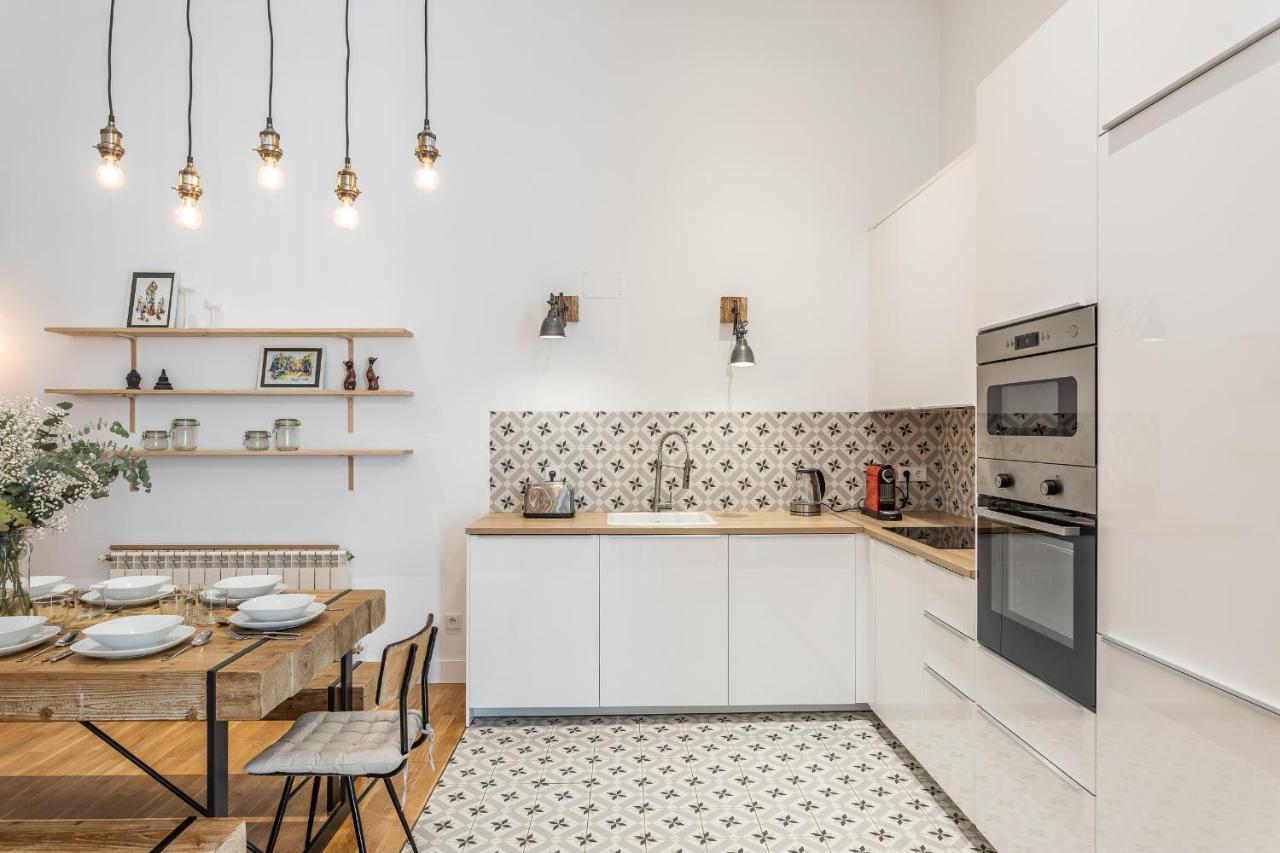 Waou Sol V - Alquiler De Corta Duracion Apartment Madrid Luaran gambar
